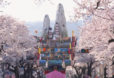 히타치 벚꽃축제와 히타치 풍류물【히타치 풍류물(유네스코 무형문화유산)】