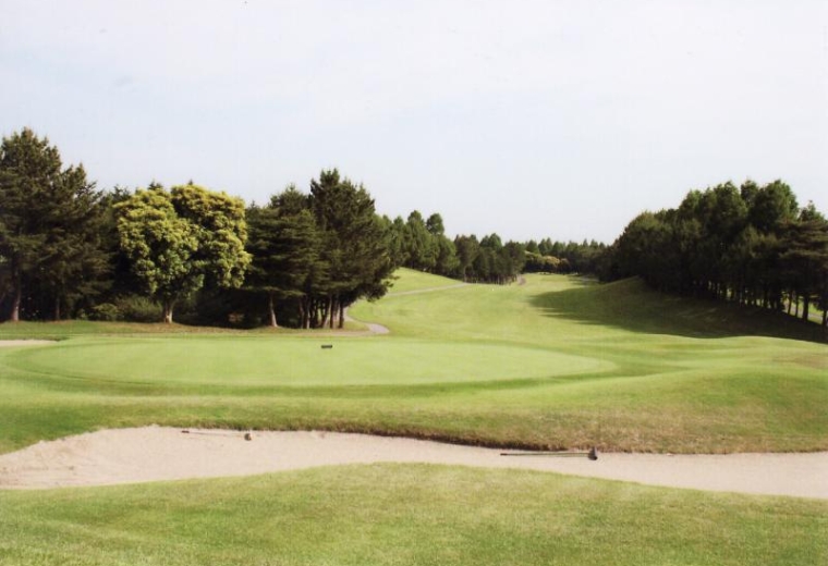 Sân Golf Shiraho Country Club