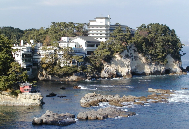 Khách sạn Izura